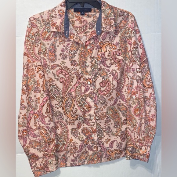 TOMMY HILFIGER PINK PAISLEY BUTTON DOWN LONG SLEEVE COLLARED SHIRT - Picture 1 of 4